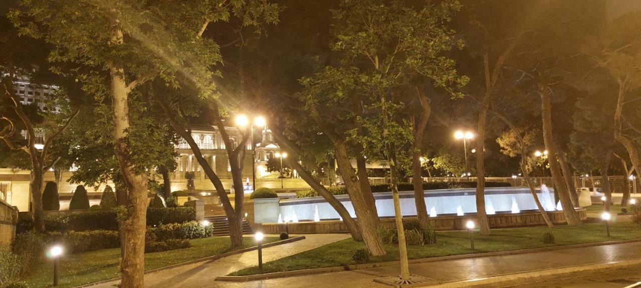 באקו Azneft Royal Suite Apartment Sea View מראה חיצוני תמונה