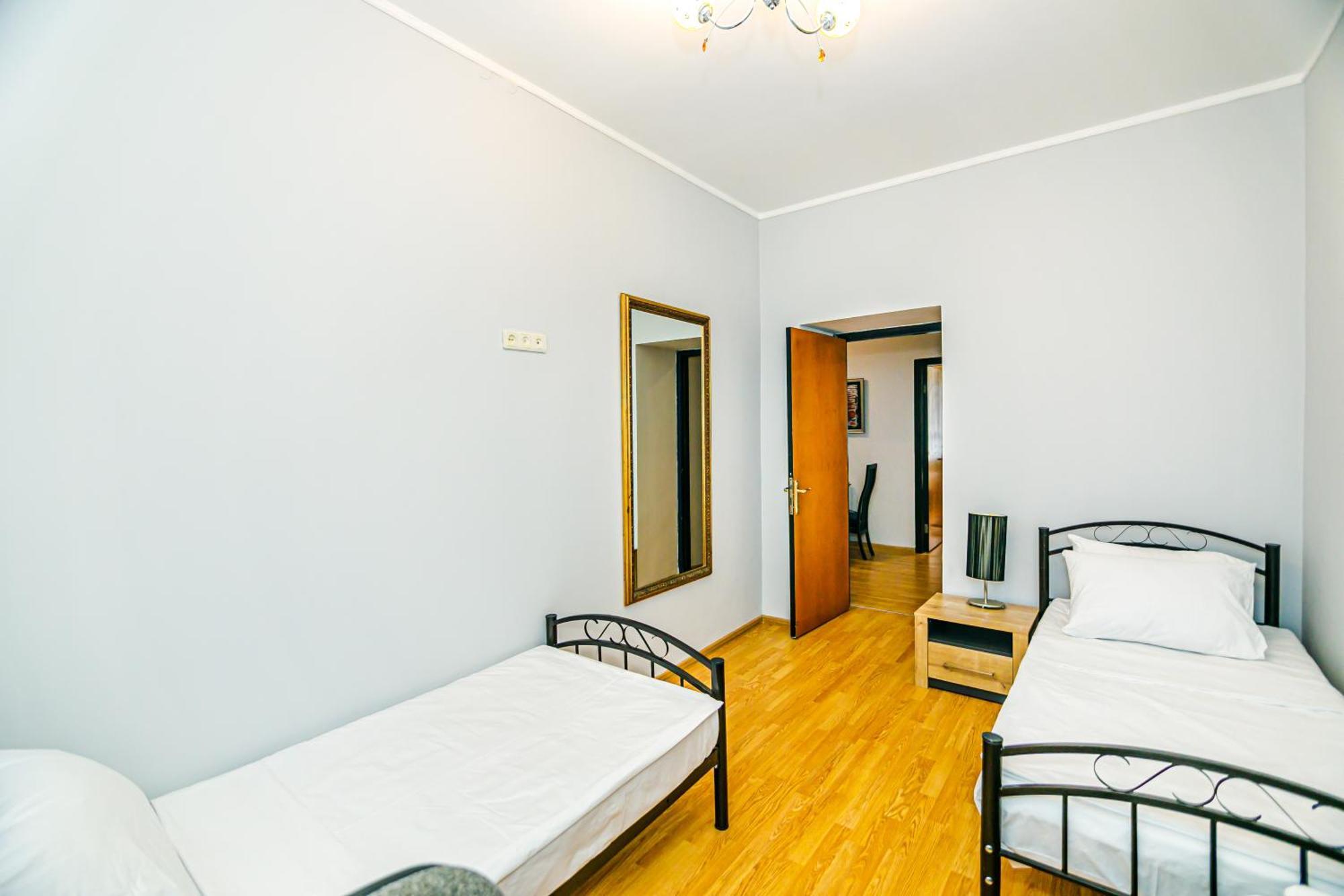 באקו Azneft Royal Suite Apartment Sea View מראה חיצוני תמונה