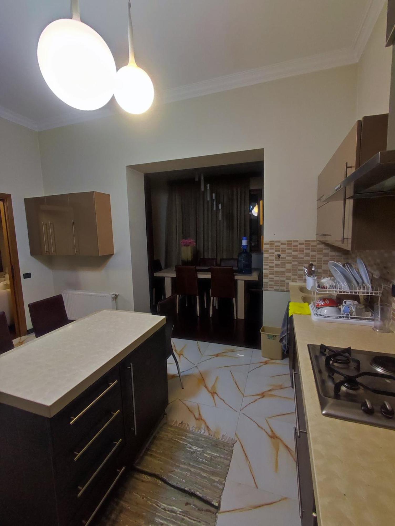 באקו Azneft Royal Suite Apartment Sea View מראה חיצוני תמונה